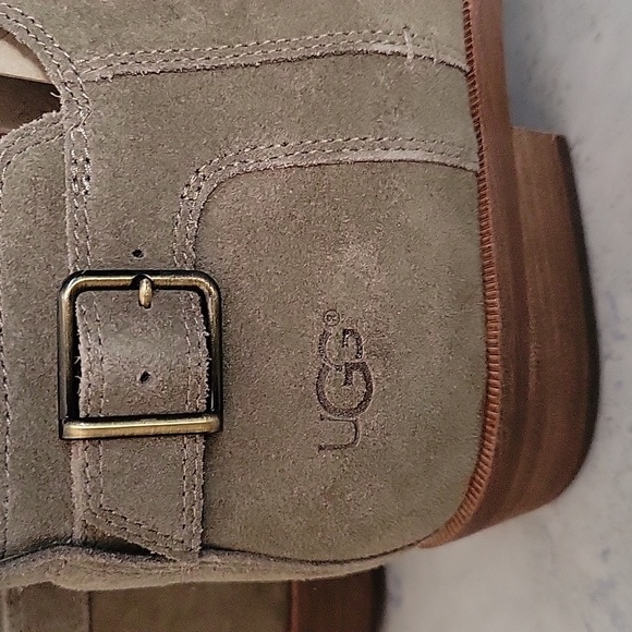 UGG Australia Kelsea Suede Ankle Bootie 1092535 Antilope Women's Shoes Buckle 10 - Picture 2 of 4